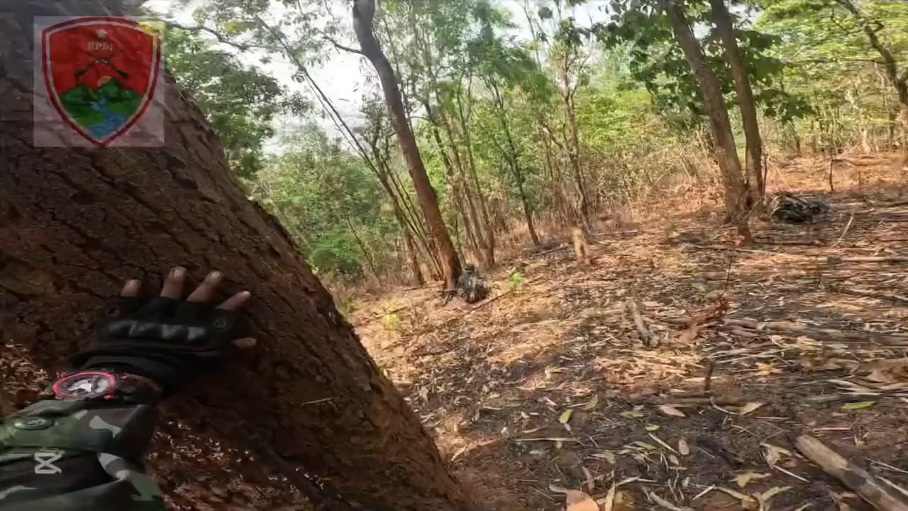 PDF (People's Defense Force) and other rebels attacking a military junta camp in Bawlakhe District, Karenni State, Myanmar (Burma). March 27, 2025