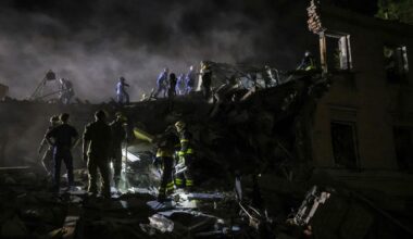 La Russie frappe lourdement l’Ukraine, "Vladimir, ARRÊTE !", réagit Trump, qui assure mettre "une forte pression sur la Russie"
