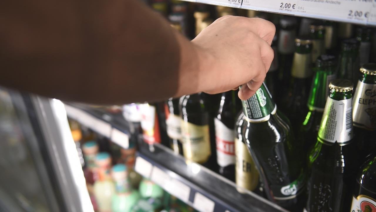 Suchtexperten fordern höhere Preise für Alkohol