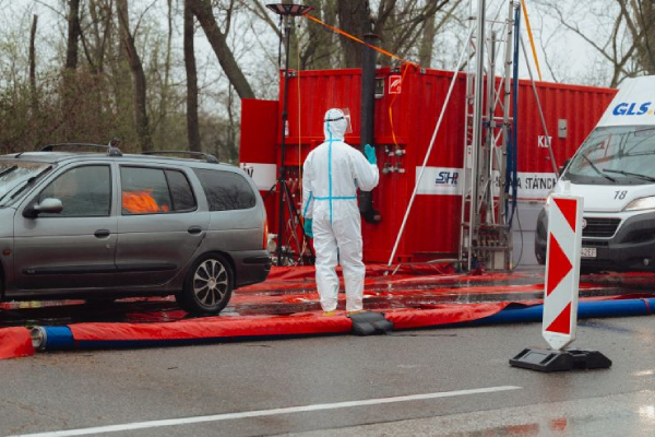 Austria to partially close border with Hungary