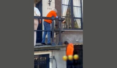Eelco (75) gooide water over wildplasser: 'Leuk dat filmpje viraal gaat'