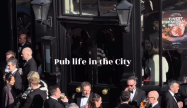 Pub life in the City