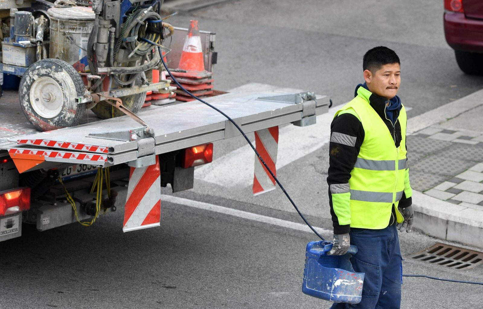 foreign workers croatian construction industry
