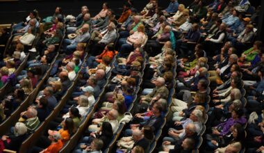 Montgomery County residents voice concerns over Trump at Dean town hall