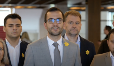 Hnutie Slovensko predložilo pozmeňujúce návrhy k zrušeniu transakčnej dane. Kritizuje Danka, že návrh nepodporil