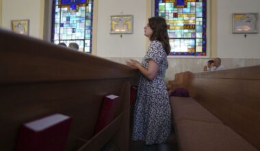 "Un cri d'urgence" : les femmes de l'Église catholique en grève pour plus d'égalité