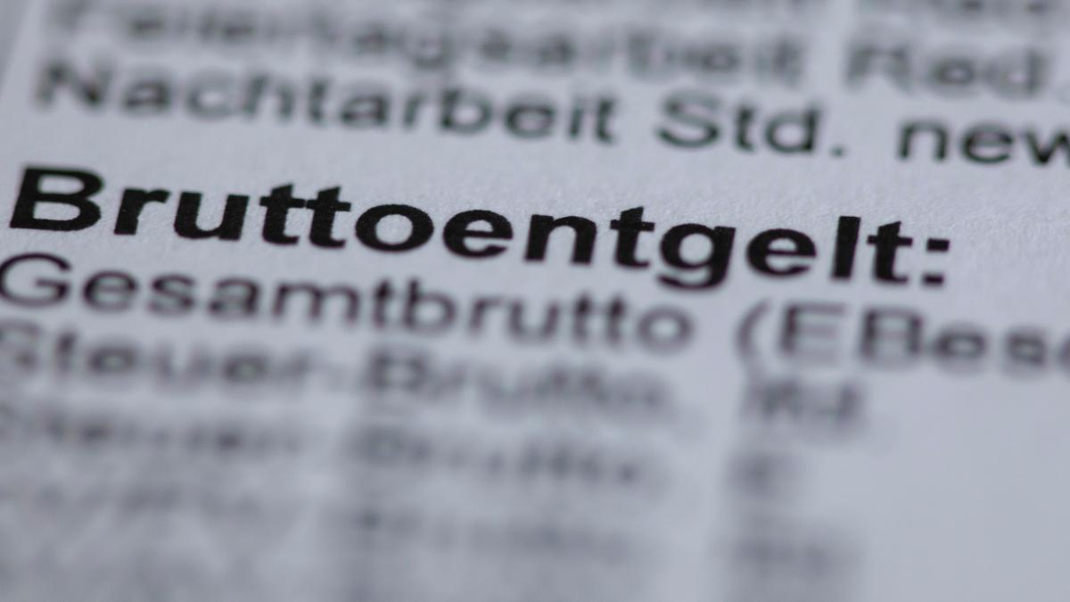 „Abgaben werden ungebremst steigen“ – Ökonomen erwarten mehr als 50 Prozent Sozialbeiträge