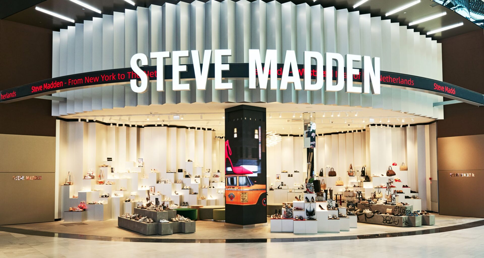 Steve Madden opent de eerste flagshipstore van Nederland in Westfield Mall