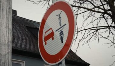 Fahrradfahrer überholen verboten: Ärger um neues Verkehrsschild in Gunzenhausen