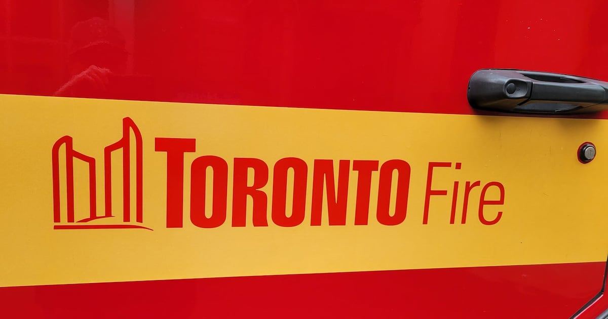 Several homes in midtown Toronto catch fire after gas line struck, no one hurt