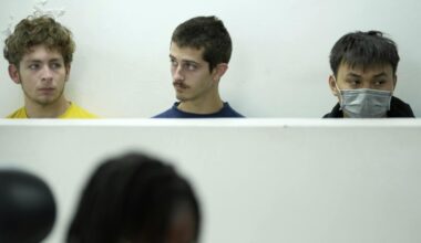 Belgian Teens Smuggle 5000 Ants in Kenya