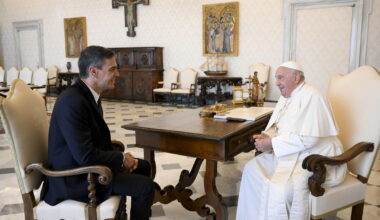 Spain declares 3-day mourning for the Pope « Euro Weekly News
