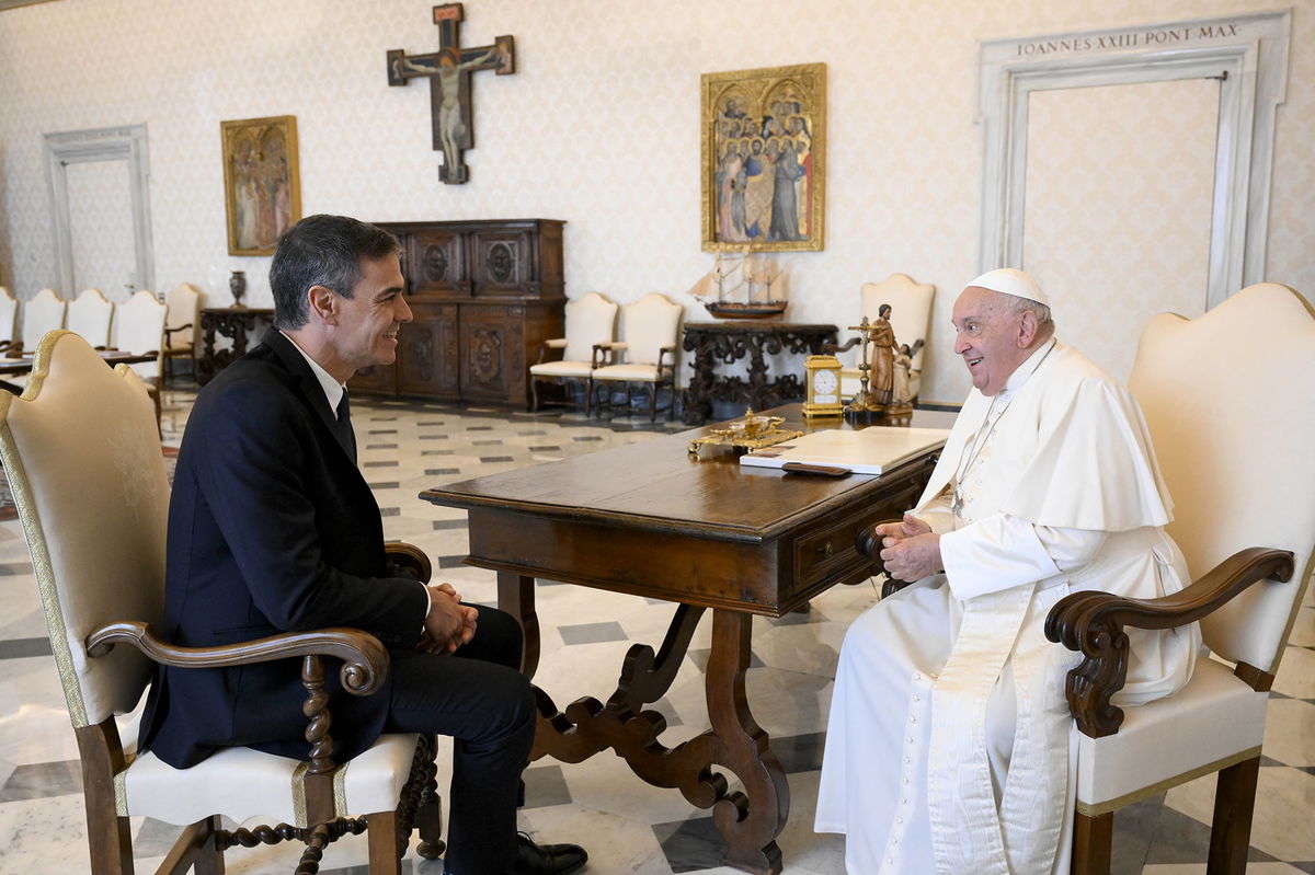 Spain declares 3-day mourning for the Pope « Euro Weekly News