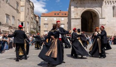 Trogir preserving unique cultural identity through dance – Photo report