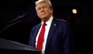 Trump Media Surges After Hours Following A 21% Rally, Makes POTUS Richer By $410 Million—Official Trump Memecoin Also Gains - Trump Media & Tech Gr (NASDAQ:DJT)