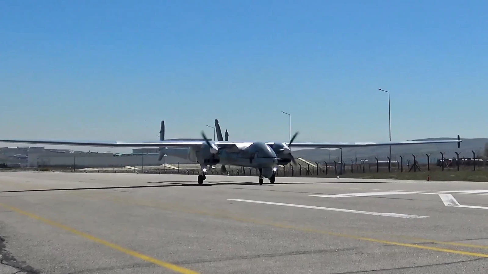 Türkiye's Aksungur UAV sets altitude record with indigenous engine TEI-PD170 3 Türkiye's Aksungur UAV sets altitude record with indigenous engine TEI-PD170