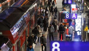 Einigung bei Streitpunkt von Schwarz-Rot: Deutschlandticket bleibt über 2025 bestehen