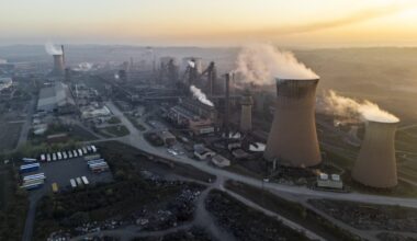 Scunthorpe united at last: How the UK's last steel plant was saved