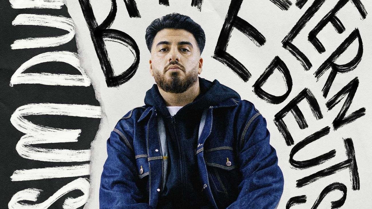 "Mama, bitte lern Deutsch" - In seinem ersten Buch geht der Influencer Tahsim Durgun hart mit seiner Mutter ins Gericht.