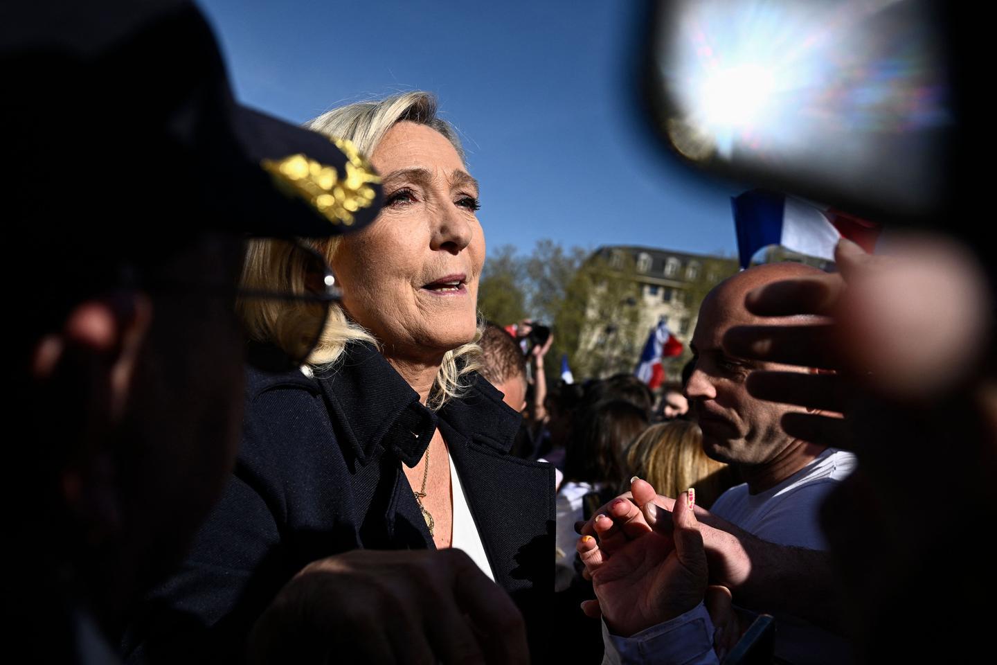 Marine Le Pen conteste en justice sa démission d’office comme conseillère départementale du Pas-de-Calais
