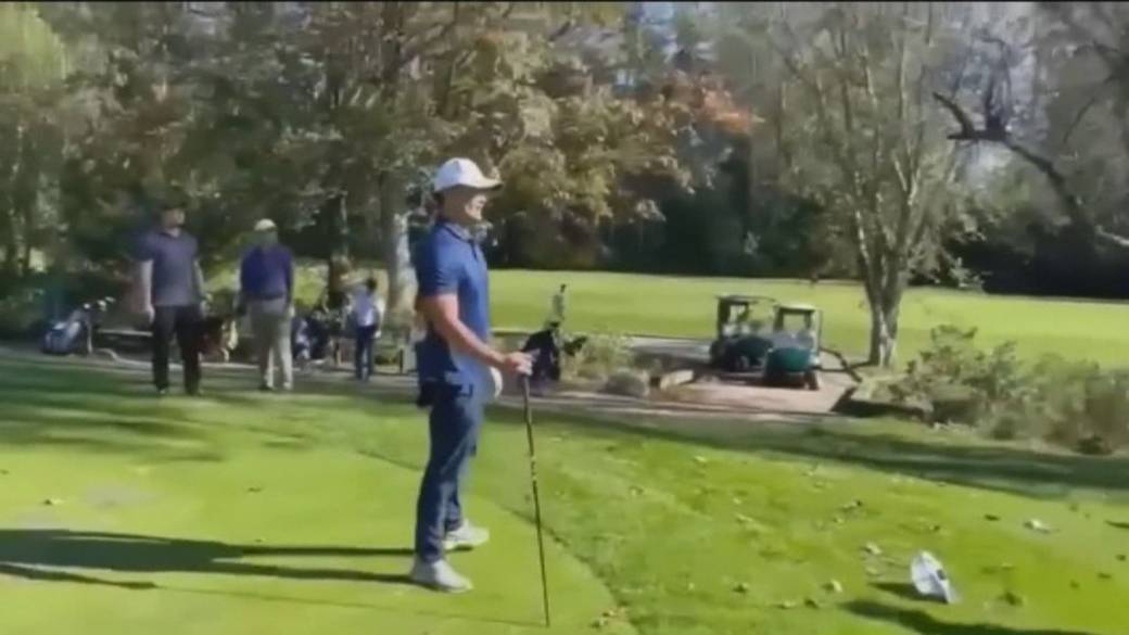 Click to play video: 'Surrey man charged in assault on golf course caught on video'