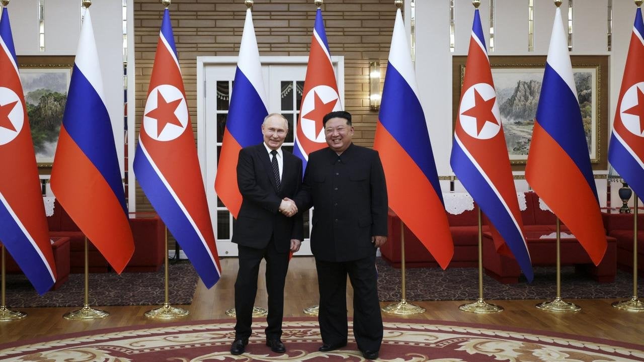Nordkorea bestätigt Entsendung von Truppen nach Russland