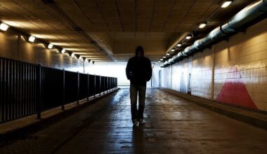 3 op de 10 jongeren staan open voor klusjes voor criminelen: 'Als bedrag hoog genoeg is, zou ik het overwegen'