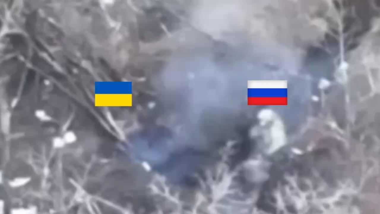 Ukrainian soldier kills Russian that jumped into his trench in close combat, Liman direction. 60th Separate Mechanized Inhulets Brigade [2025]