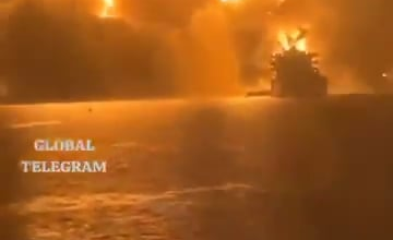 Turkish Sailors document American airstrikes on Yemen
