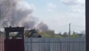 Explosion at the 51th GRAU Arsenal ammo depot near Melezhi, Vladimir Oblast. 22 April 2025