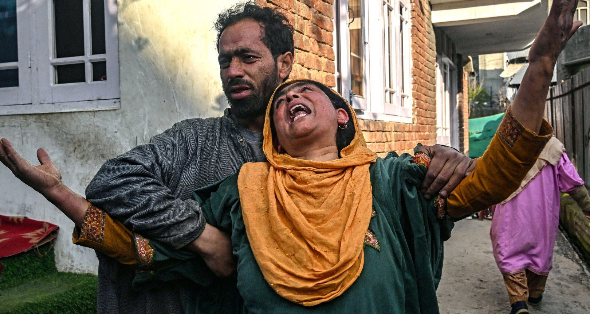 Soldiers demolish homes of alleged attackers in Kashmir following the region’s deadliest civilian assault in decades