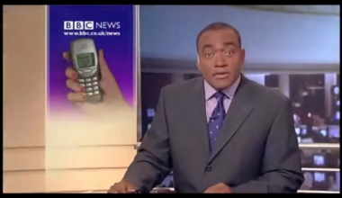 BBC news report on text messaging from 2001