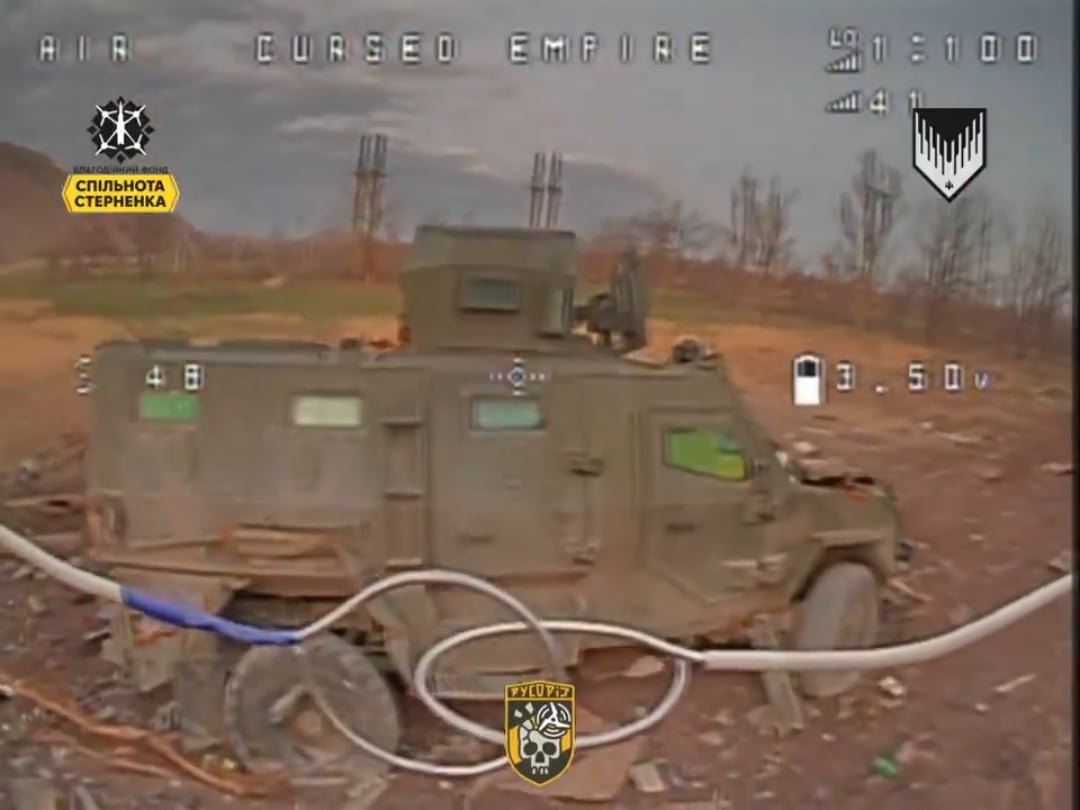 Ukrainian "Voron100" unit, 100th Mechanized Brigade, took out Russian equipment + infantry. Toretsk, April 2025
