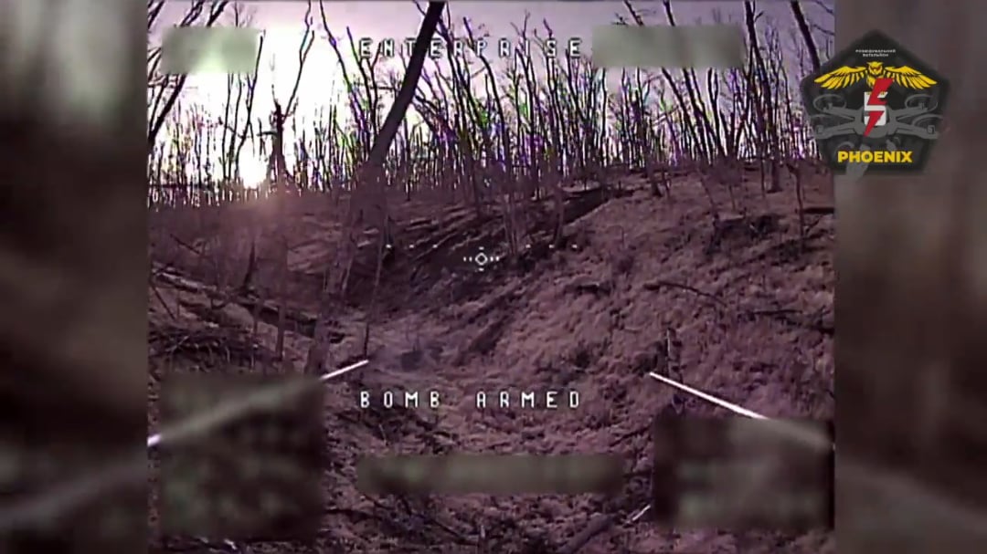 Ukrainian fiber optic drone operators of the 5th Assault Brigade took out a Russian sniper in a ghillie suit. Chasiv Yar direction. April 26, 2025