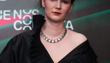 Ankündigung: AMAs mit Zoë Më und mit Christian Solmecke am 30.04.25