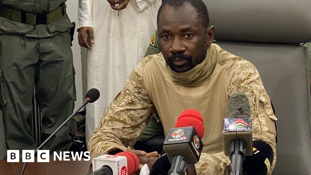 Mali coup leader wins backing to be president for next five years