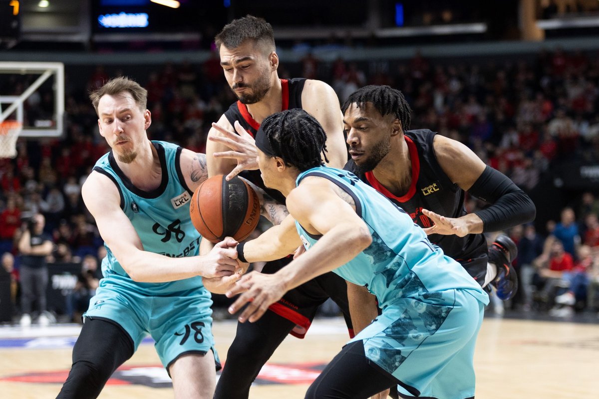 Mūšyje dėl Vilniaus „Rytas“ švaistė pranašumą, bet pažabojo vilkus - Delfi