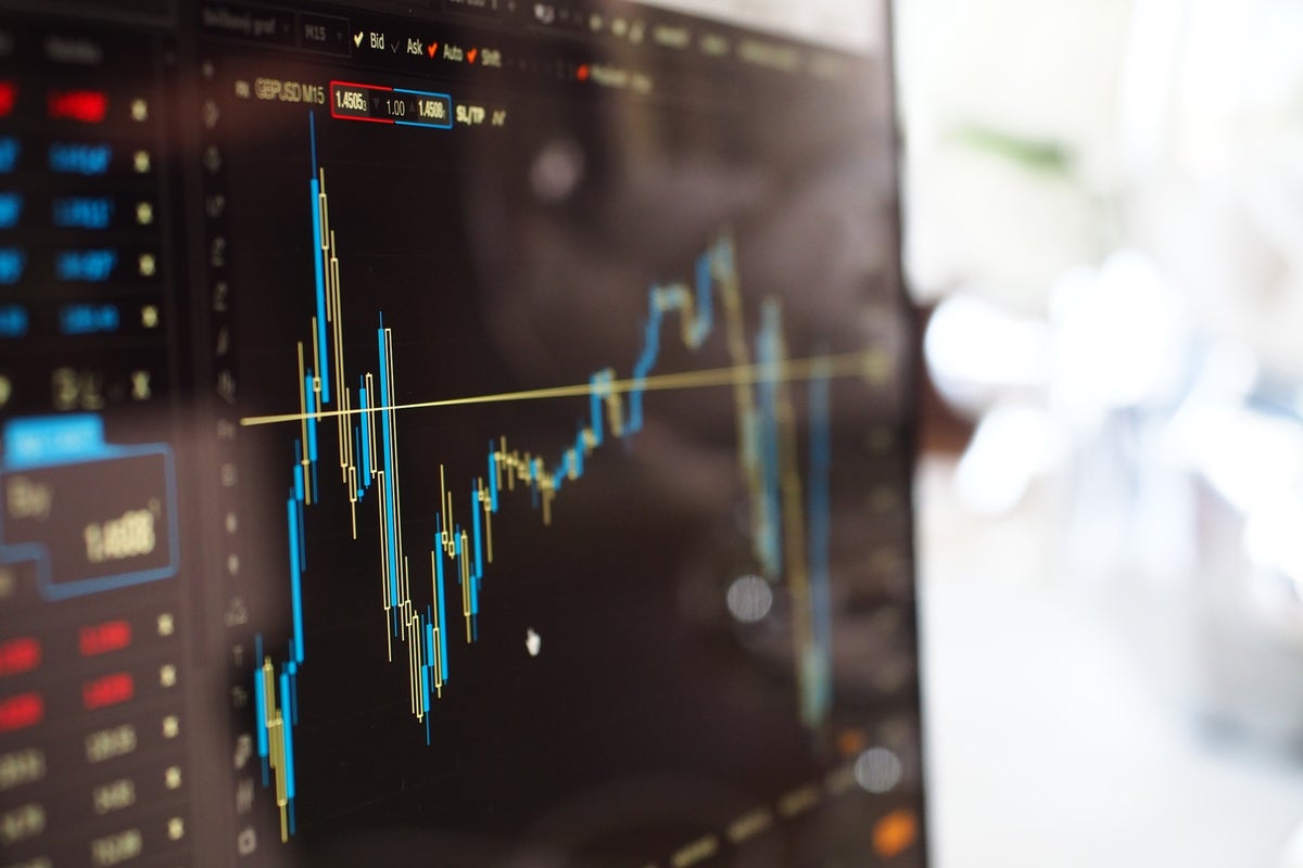 Beyond The Numbers: 14 Analysts Discuss Microchip Technology Stock - Microchip Technology (NASDAQ:MCHP)