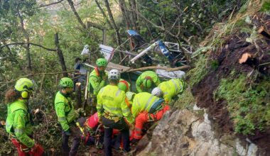 3 tourists among 4 killed after Italian cable car crashes into a ravine south of Naples