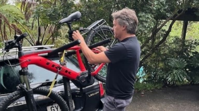 Steve Simpson drives the first third of his commute.