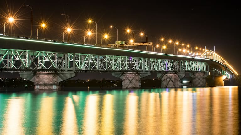 Auckland Harbour Bridge.