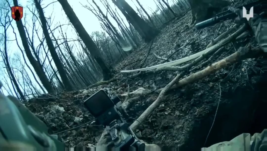 Ukrainian soldiers of the 6th Ranger Regiment (SOF) conducted special operations against the regular troops of North Korea in the Kursk region of Russia. During a quick contact, SSO operators took out 25 North Koreans. March 2025, publ. 24.04.2025