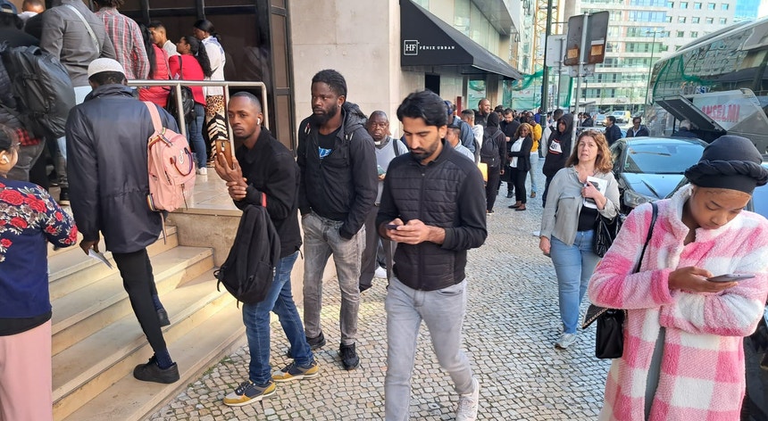 Governo assina acordo de cooperação para imigração laboral