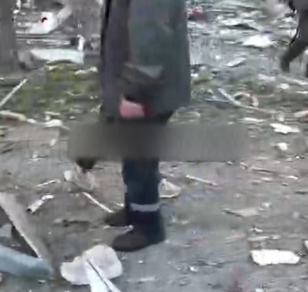 This is what Putin's "peace proposals" look like. Blood, pain and suffering. These people in Kharkiv were preparing for the glorious resurrection of Christ. Instead, Russian missiles flew into their homes. Russia must be stopped.
