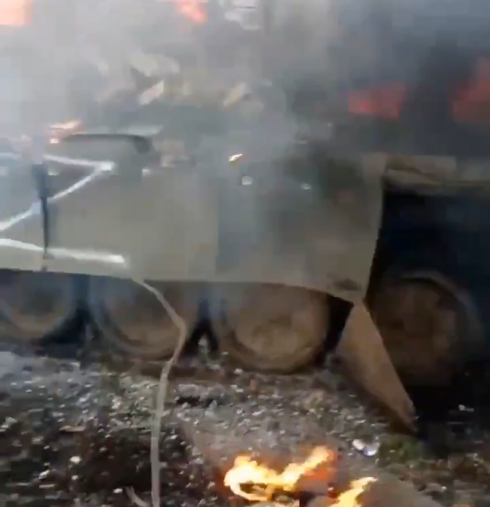 Russian soldier filmed his burning T-72. [Published 03.04.2025]