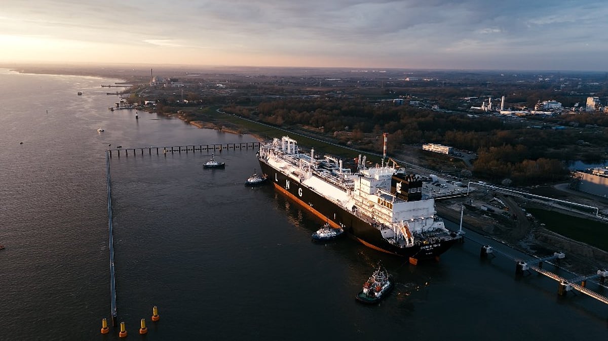 How Germany is building up LNG import terminals