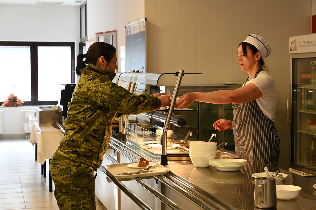 basic military training-croatia