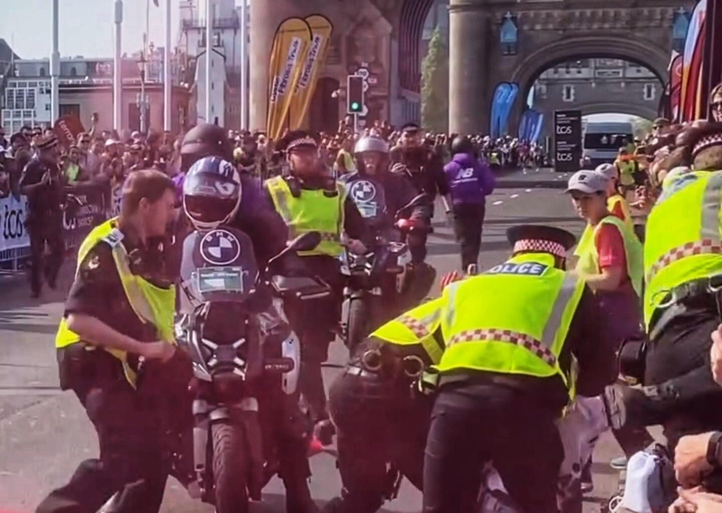 Protestors disrupt The London Marathon!
