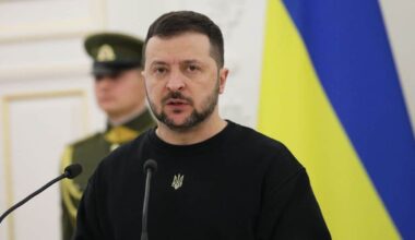 Ukrainska Pravda: Zelenskyy: Ukraine lacks weapons to retake Crimea, but the world has means to pressure Russia