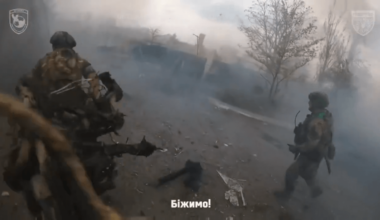 Ukrainian Police Brigade Liut during urban battle. Toretsk, Ukraine.